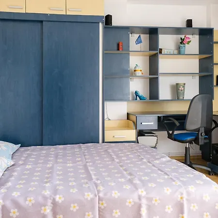 Apartament Faleza Nord 2 Apartment *